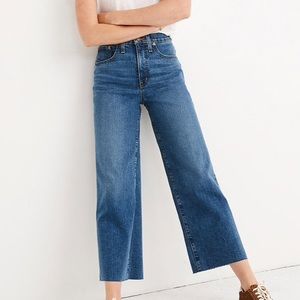 NWT WIDE LEG CROP JEANS